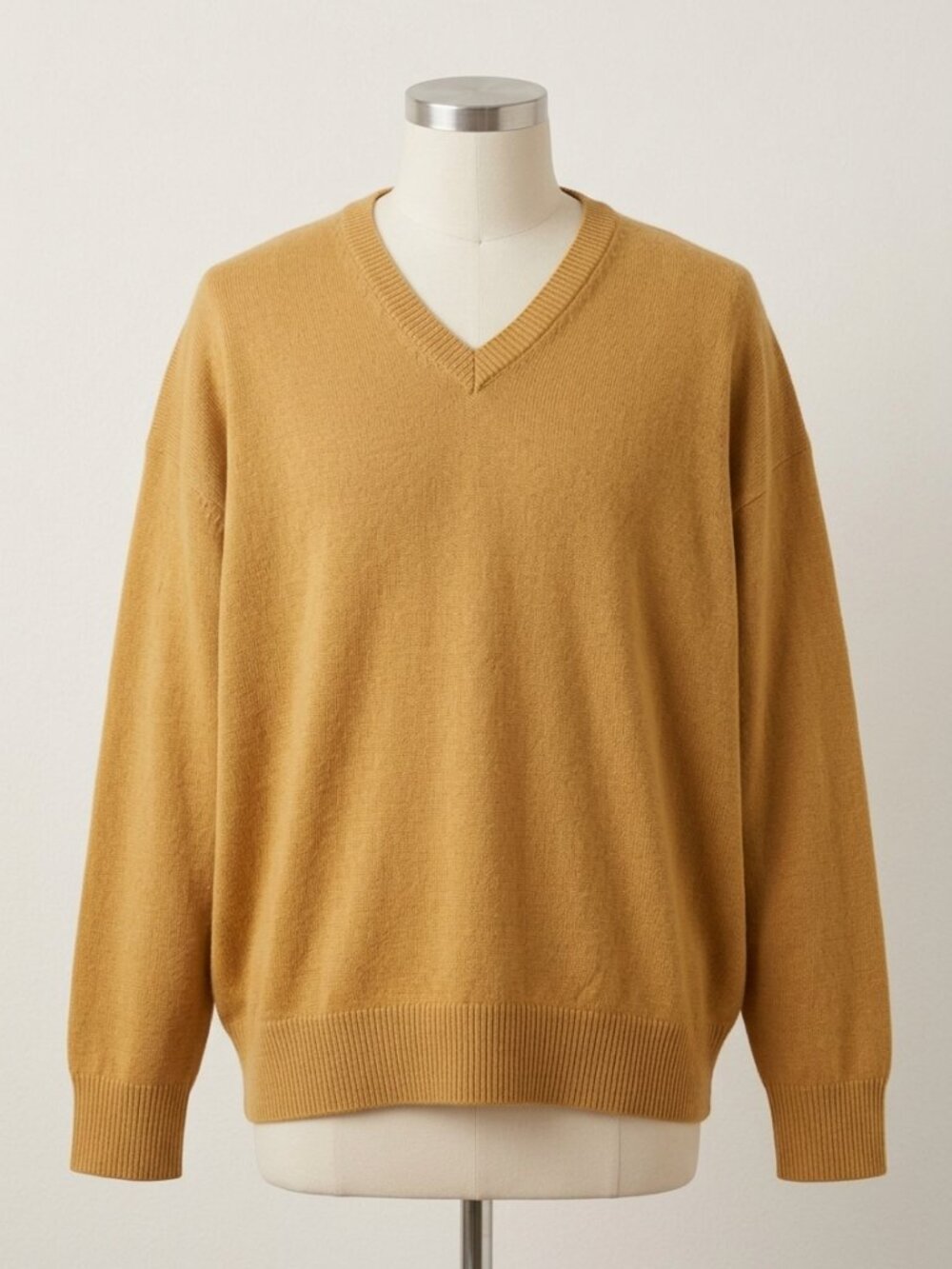 Banana Republic Mustard V-Neck Sweater 🍂 Men's Size L